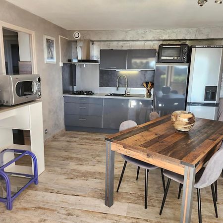 Appartement Rez De Jardin Dans Villa Vue Mer Cavalaire-sur-Mer Ngoại thất bức ảnh