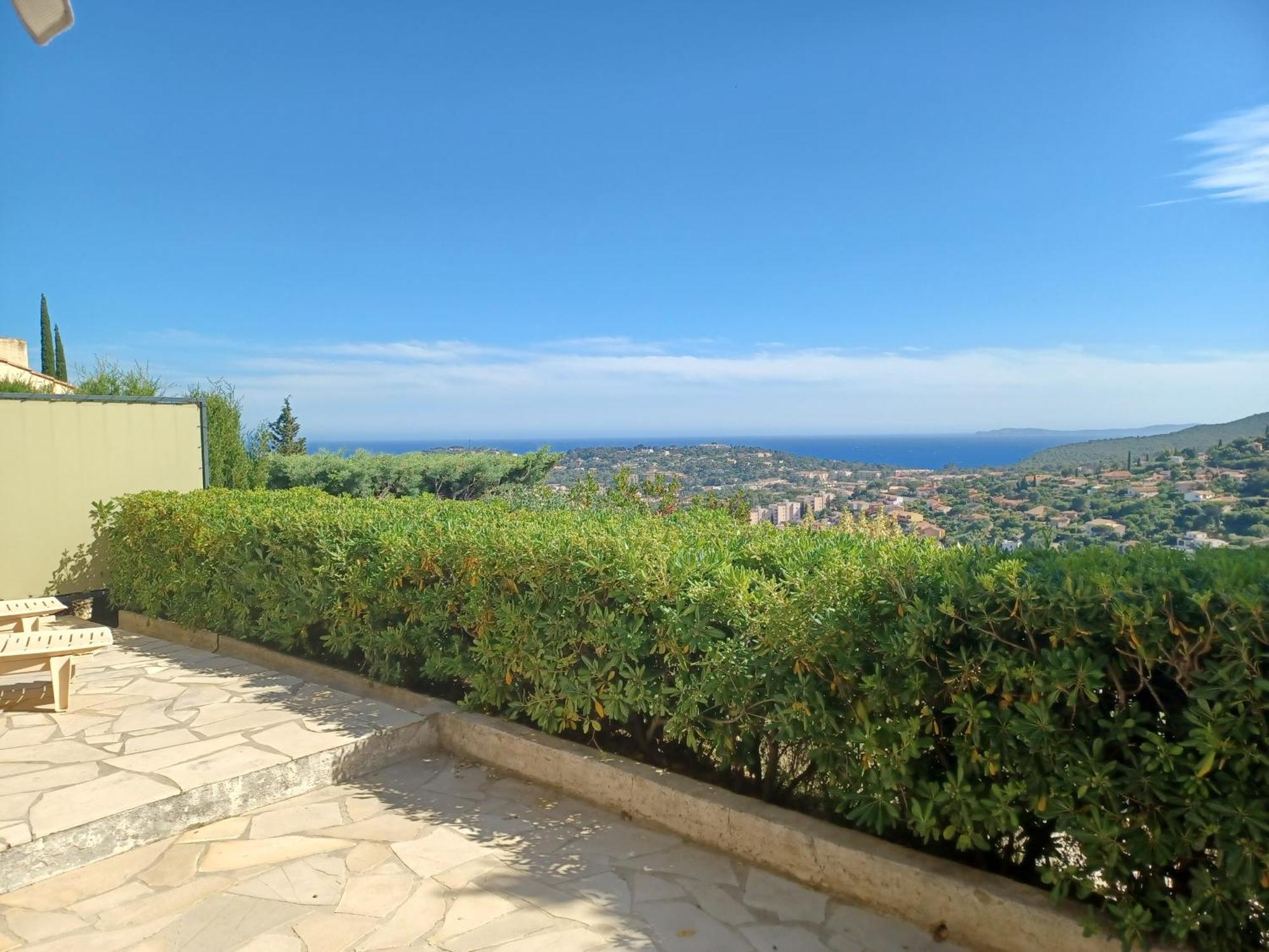 Appartement Rez De Jardin Dans Villa Vue Mer Cavalaire-sur-Mer Ngoại thất bức ảnh